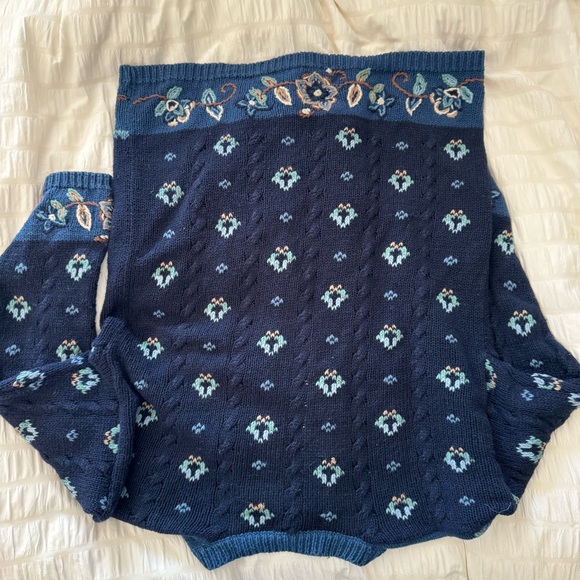 Embroidered natural fiber Floral Knit grandma sweater Cardigan - Picture 5 of 7